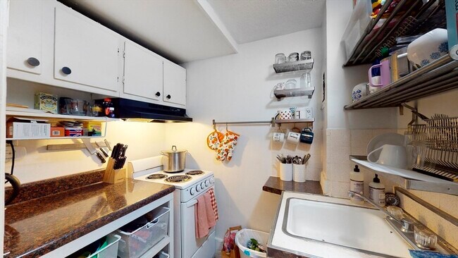 Photo - 397 Beacon St Unit 4R