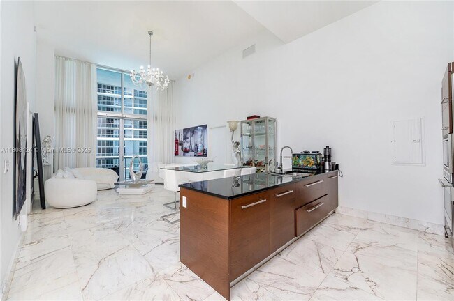 Photo - 475 Brickell Ave Unit 2209