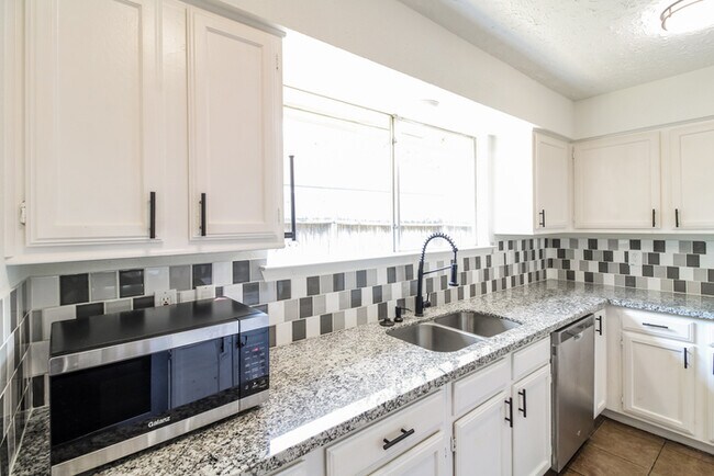 Photo - 22623 Blair Manor Ln