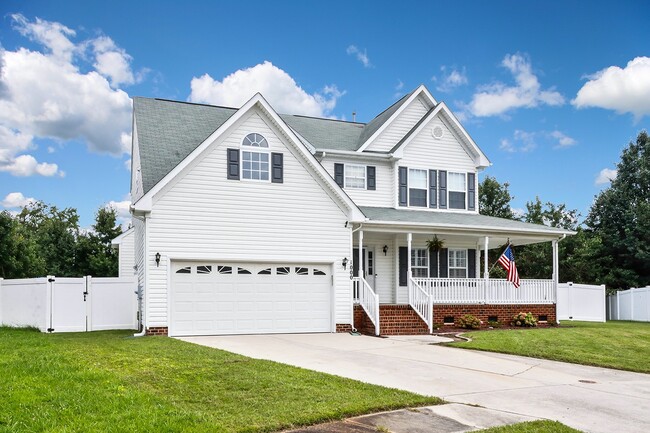 Photo - 1000 Pershing Ct