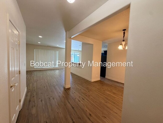 1362 Branden Ln