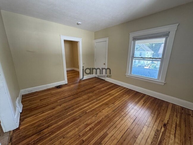 Photo - 3300 Altoona Rd Unit 4