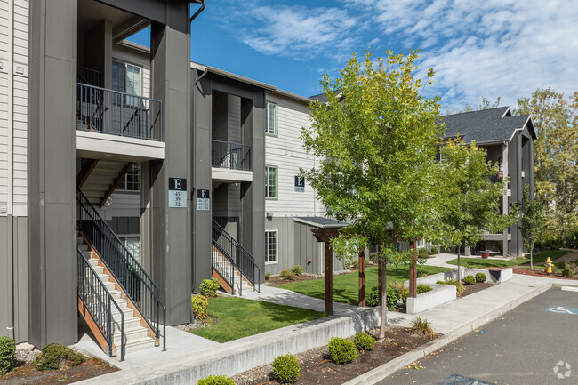 StoneBridge Crossing Apartments - Vancouver, WA | ForRent.com