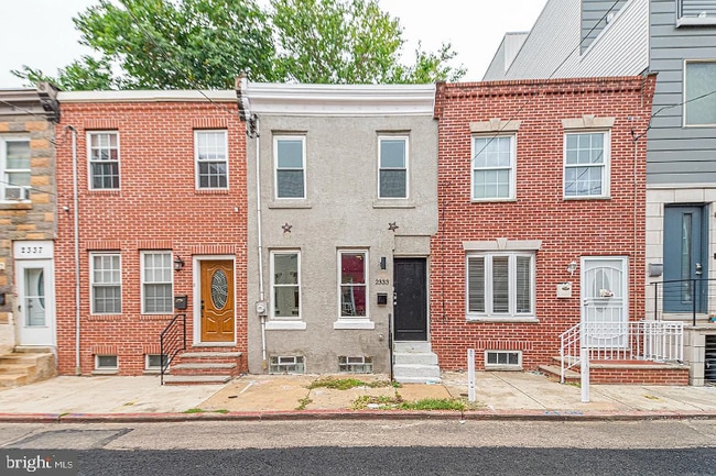 Building Photo - 2333 Gerritt St Rental