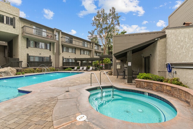 Hidden Springs Apartments