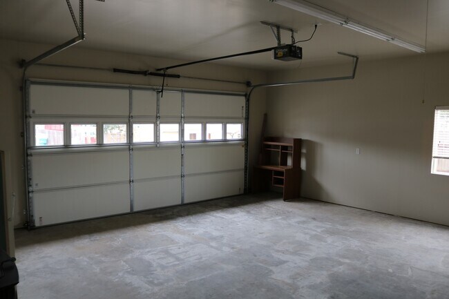 Photo - Gorgeous, spacious 3/2.5 with garage and office