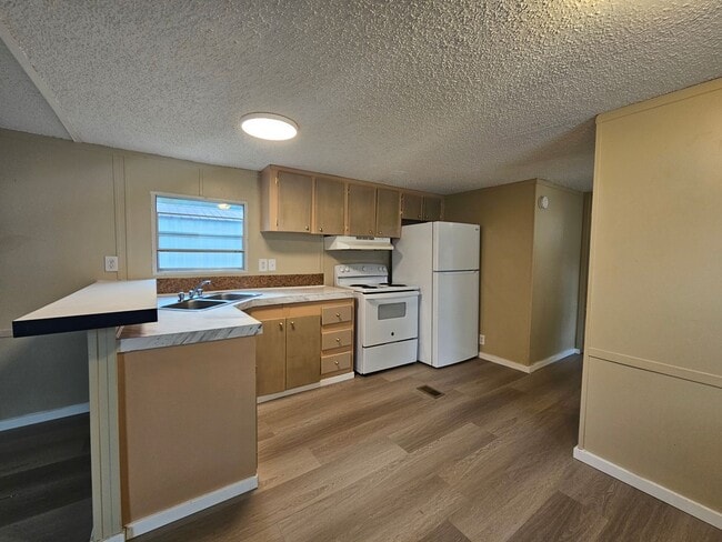 Photo - Renovated 2 Bedroom, 2 Bath Mobile Home!