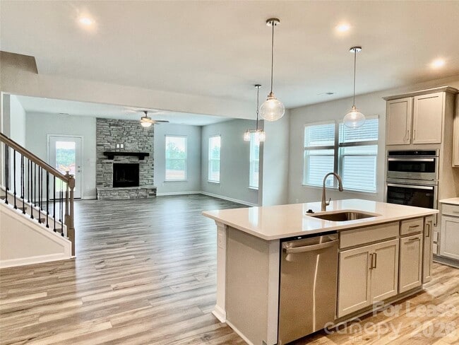 Photo - 3174 Laurel Brk Dr