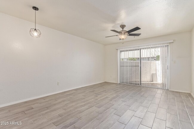Building Photo - 7494 E Earll Dr Unit 101 Rental