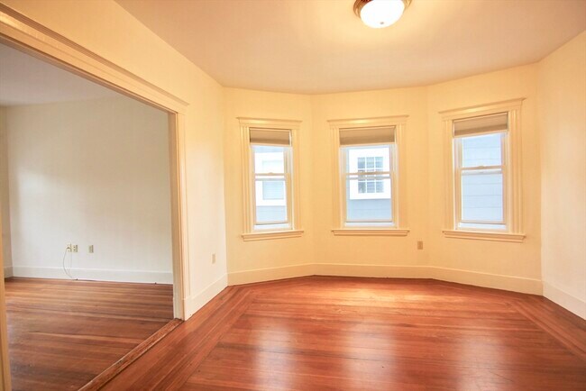 Photo - 187 Parsons St Unit 187