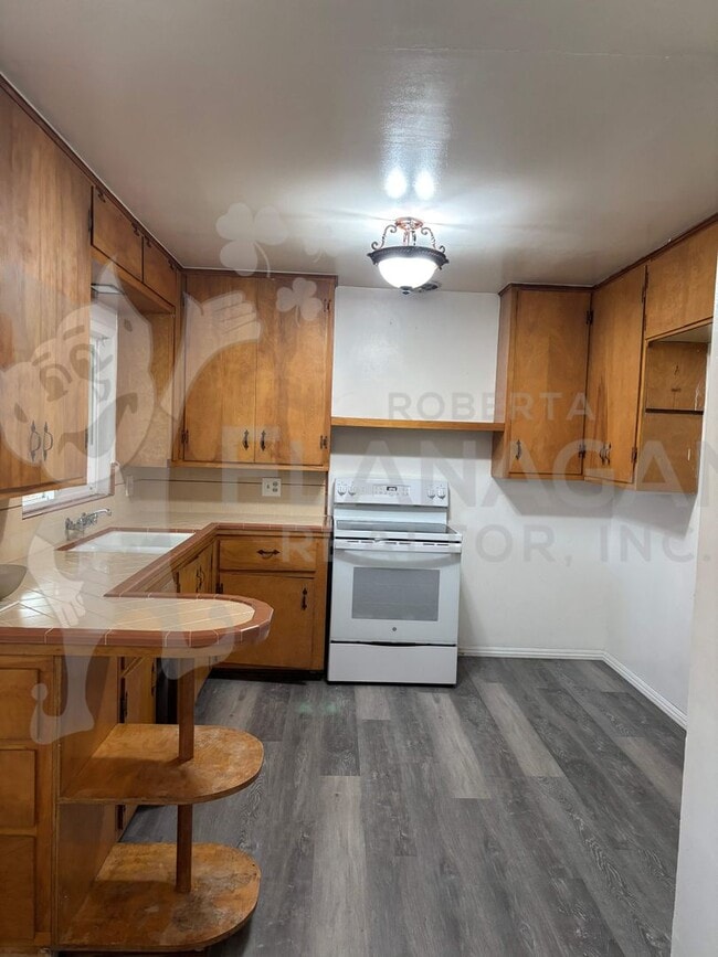 Photo - 2 Bedroom/1 bathroom home on large lot