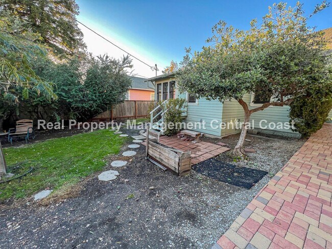 Photo - 663 Islay St Unidad 663