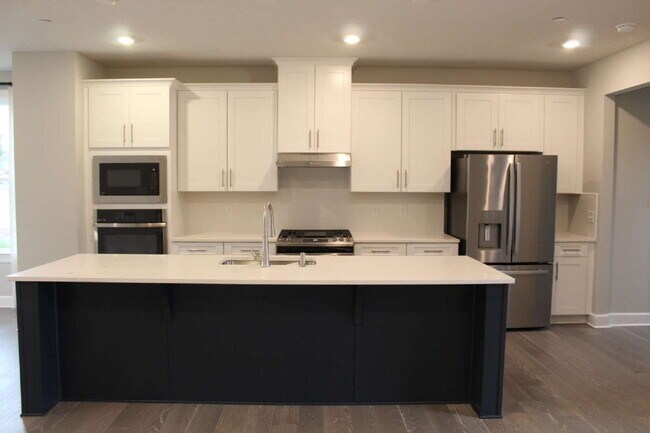 Photo - Exquisite 3-Bed Townhouse in Moon Township...