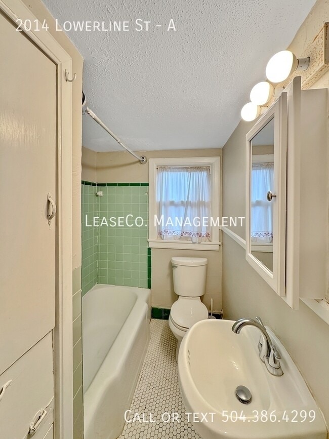 Photo - 2014 Lowerline St Unit A