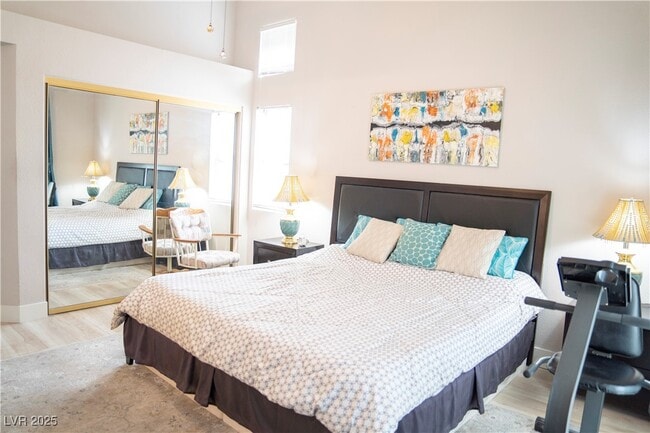 Photo - 1417 Country Hollow Dr