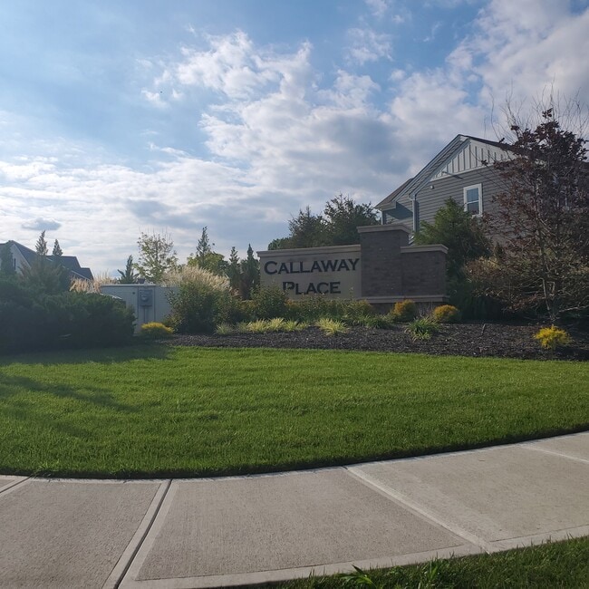 Photo - 4972 Pebble Ct