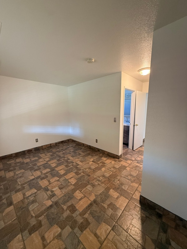 Photo - 1842 Heritage Dr