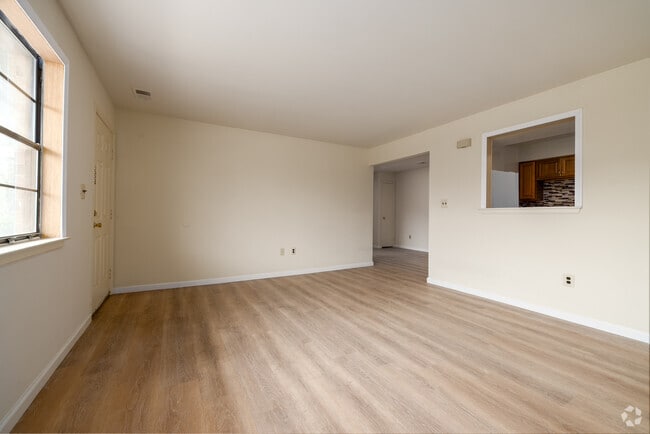 1BR, 1BA - Living Room - Brooklawn Gardens