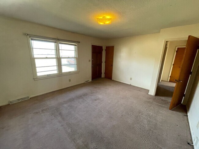 Photo - SHJ118-300 Davis Road Unit 300 Davis Road  1