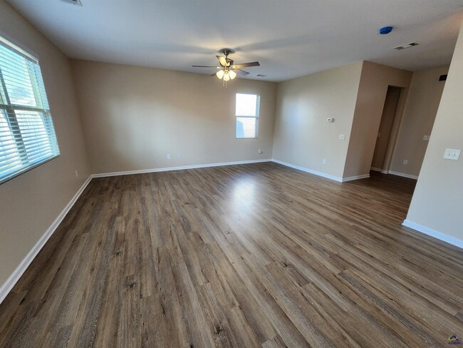 Photo - 223 Flowing Meadows Dr
