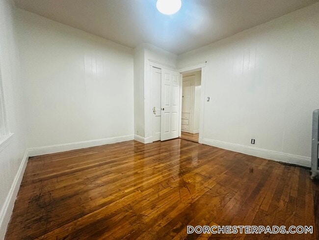 Photo - 28 Bullard St Apartment Unit 3