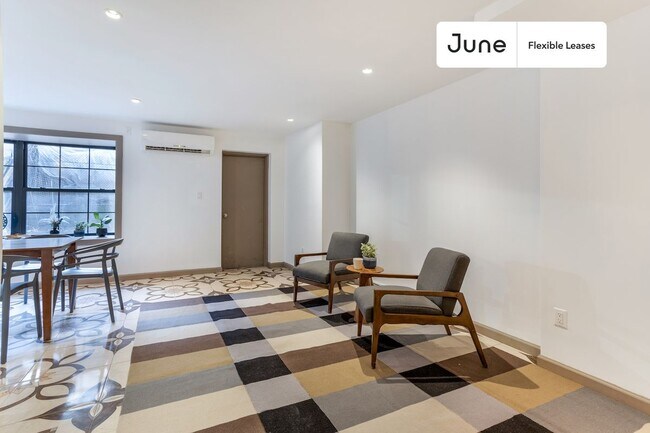 Functional ROOM at The Upper Manhattan House