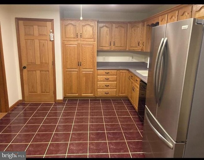 Photo - 3689 Midstate Rd