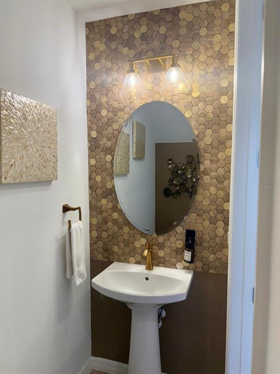 Photo - 803 Longboat Dr