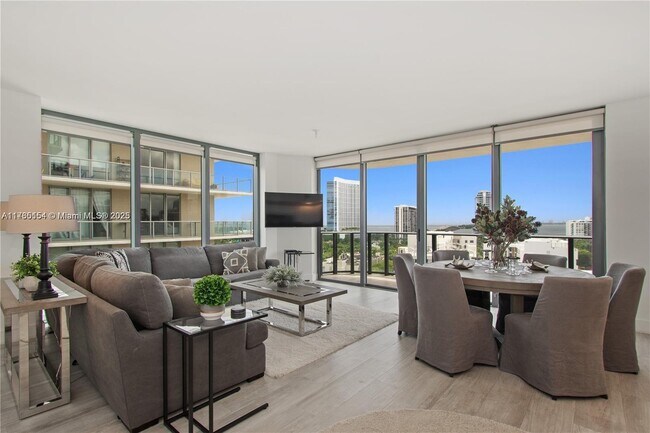 Photo - 121 NE 34th St Unit 1008