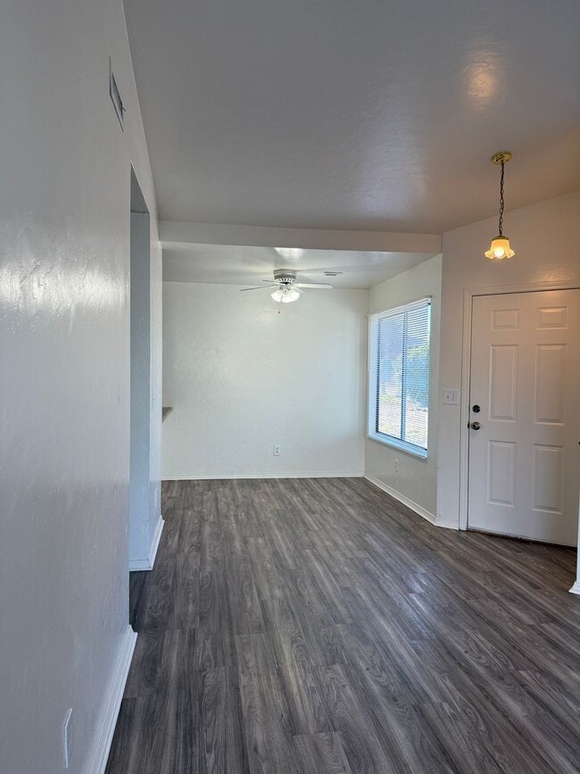 Photo - 8372 E Lakeshore Dr Unit D