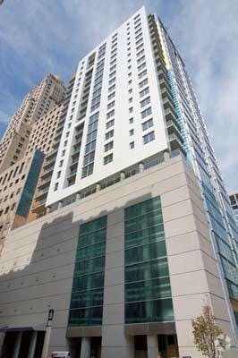 Building Photo - 160 E Illinois St Unit 2006 Rental