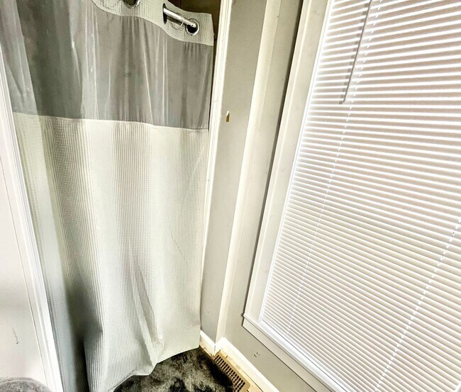 Photo - 539 Packard St Unit 01