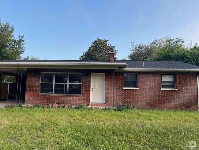Building Photo - 3219 Maplewood Dr Rental
