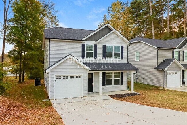 Photo - 281 Southcircle Dr NW