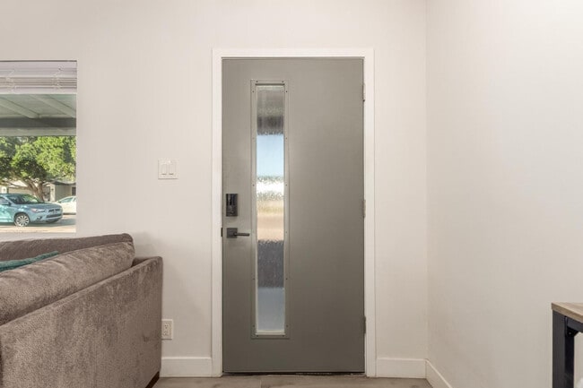 Photo - 6701 E Culver St