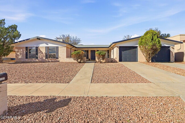 Building Photo - 7127 Orizaba Ave