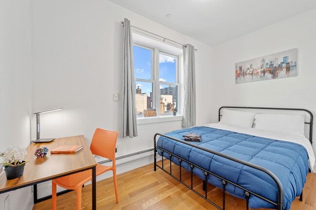 26A Scholes St