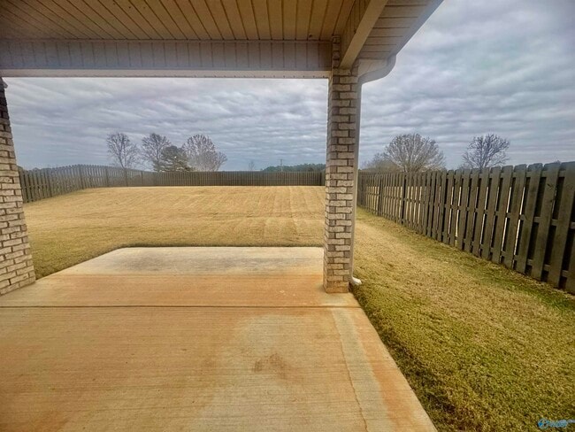 Photo - 91333 Monteagle Blvd SE