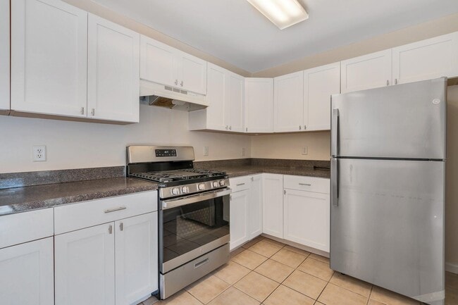 Photo - 529 M.L.K. Drive