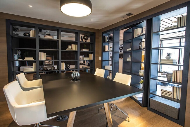 2nd Floor Library - HQ Apartments