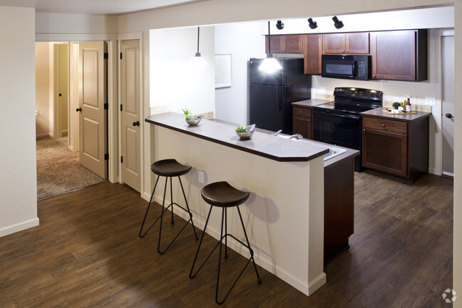 Kitchen ~ Classic - The Residence at River Run Rental