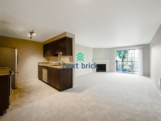 Photo - Beds and 1 Bath Kirkland Condo is Available for Rent!