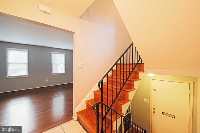 Building Photo - 3334 Webley Ct