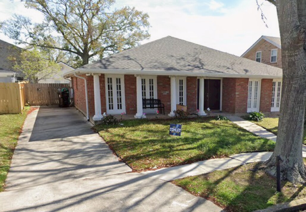 Photo - 4164 Medoc Dr House