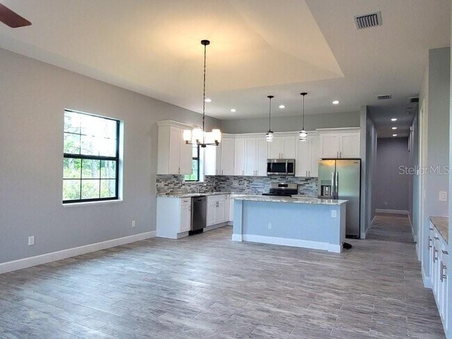 Photo - 1038 San Cristobal Ave