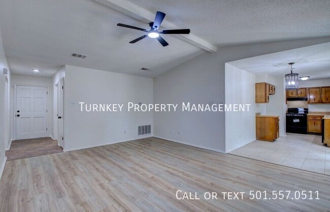 Photo - 1910 Fair Oaks Dr