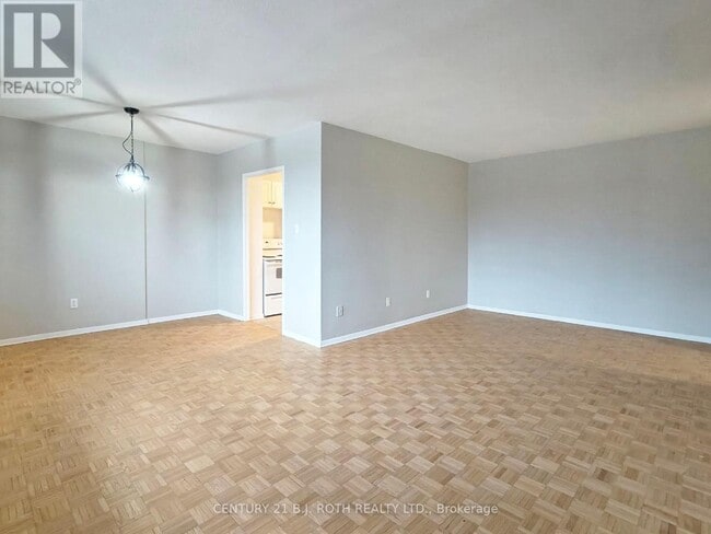 Photo - 37 Peel St Unit 405