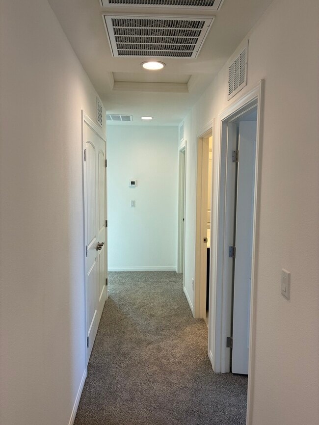 Beautiful 4 Bedroom Home in Southwest Vegas!
