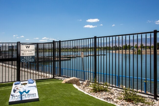 Waterfront At The Marina Apartments