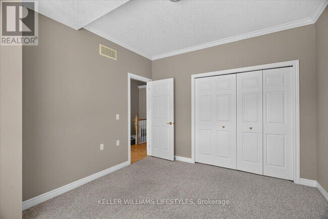 Photo - 1574 Richmond St